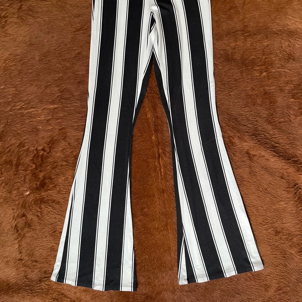 Top shop flared stretchy and very comfortable!